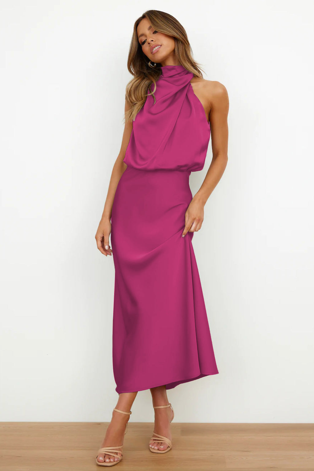 Clair ™ |  Robe longue en satin à col halter